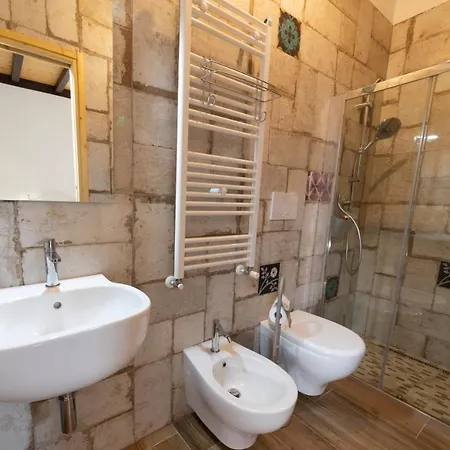 Guardian's House Monopoli