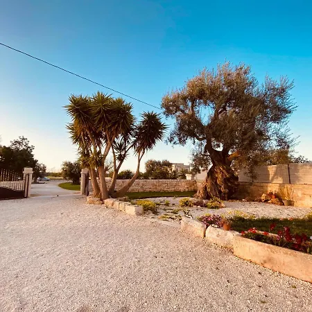 Guardian's House Bed & Breakfast