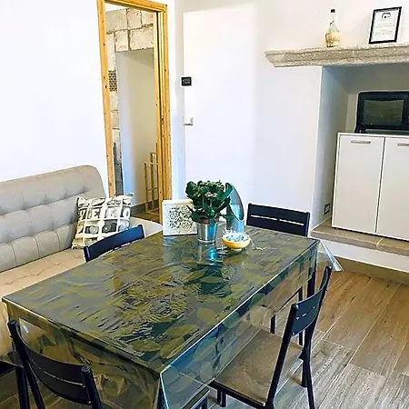 Guardian's House Bed & Breakfast Monopoli
